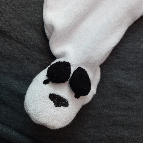 Snugabye Newborn Panda Sleeper - Picture 3 of 4